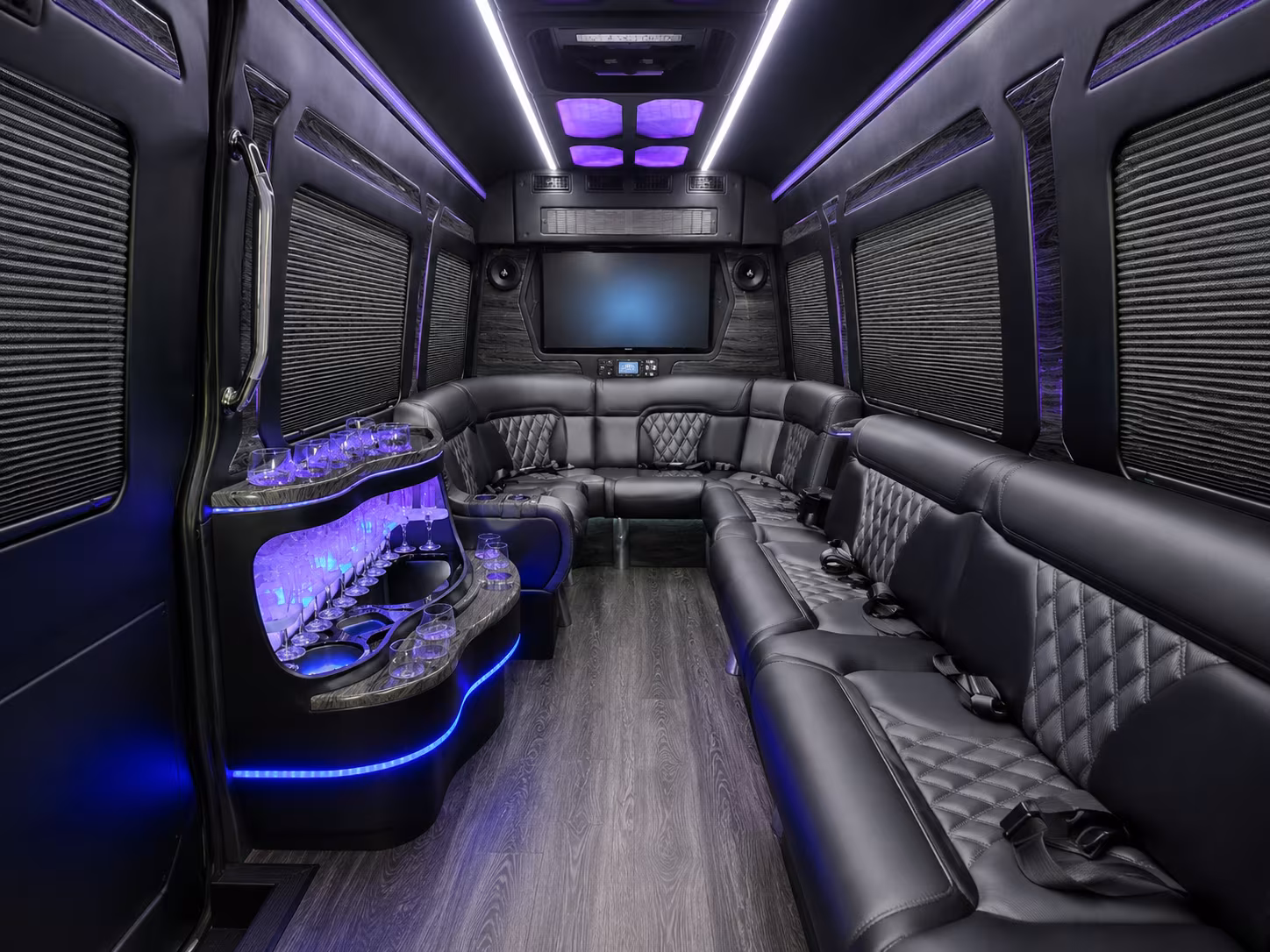 book corporate shuttles between santa fe and albuquerque for your team