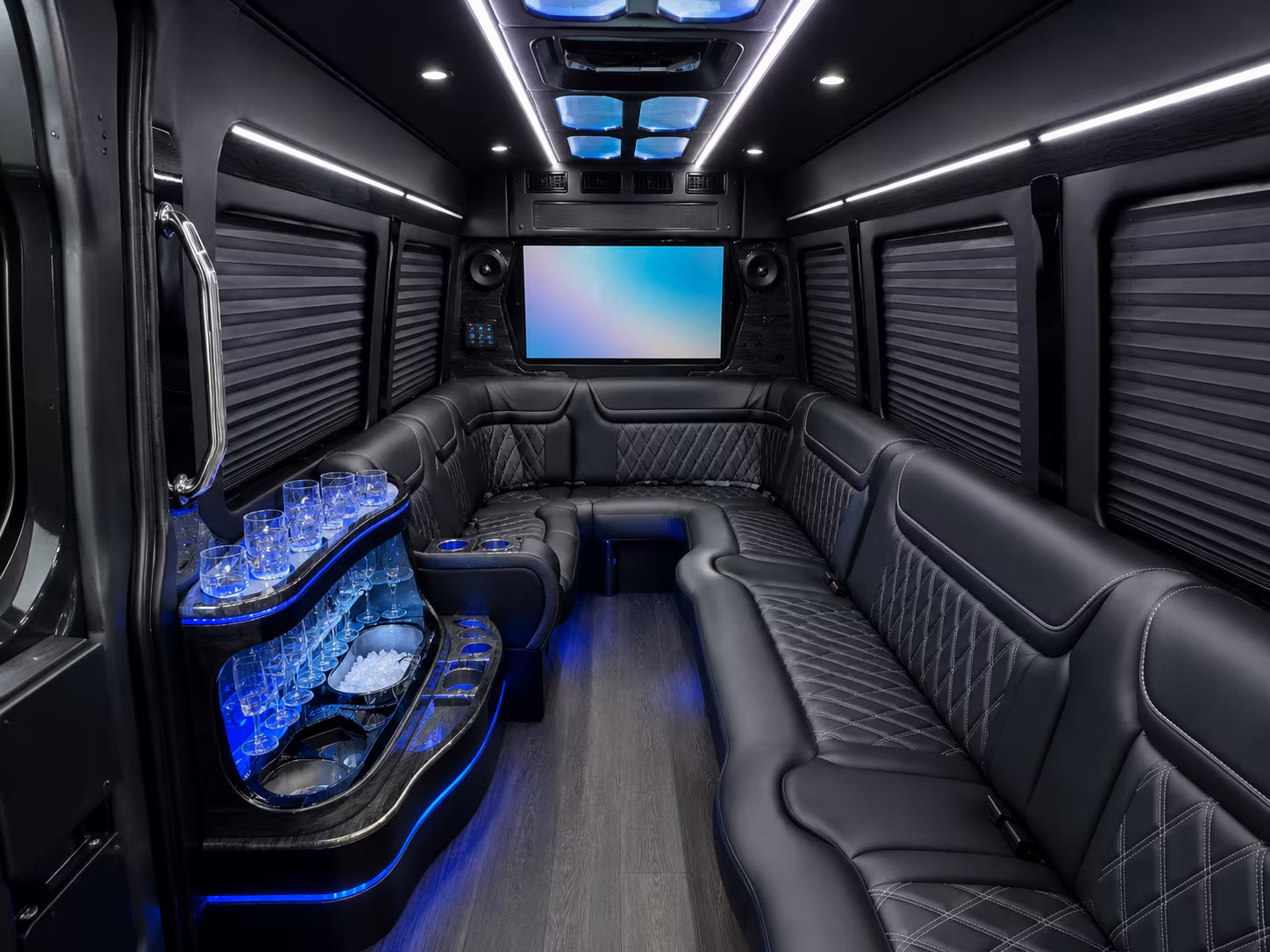 executive retreat shuttles to hyatt regency tamaya and taos properties