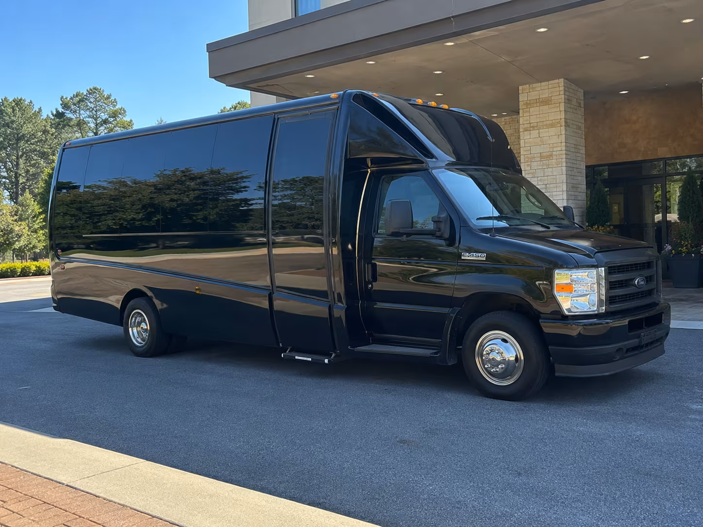 santa fe employee transportation